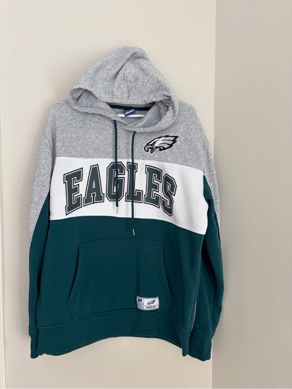NFL Philadelphia Eagle Hoodie Sweatshirt Size Large
